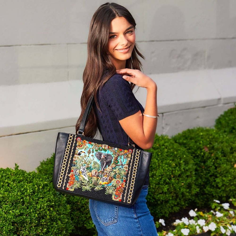 Mary Frances Beaded Safari Animal Tote Bag – Elephant Tiger Lion Jungle - Picture 6 of 6